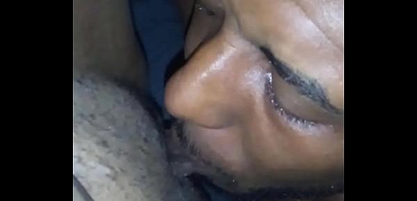  MDR wet tongue licks pussy cum over and over again with a kiss goodbye
